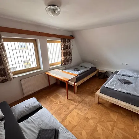 Family Stankov, Pool, Sauna & Playground Stankau